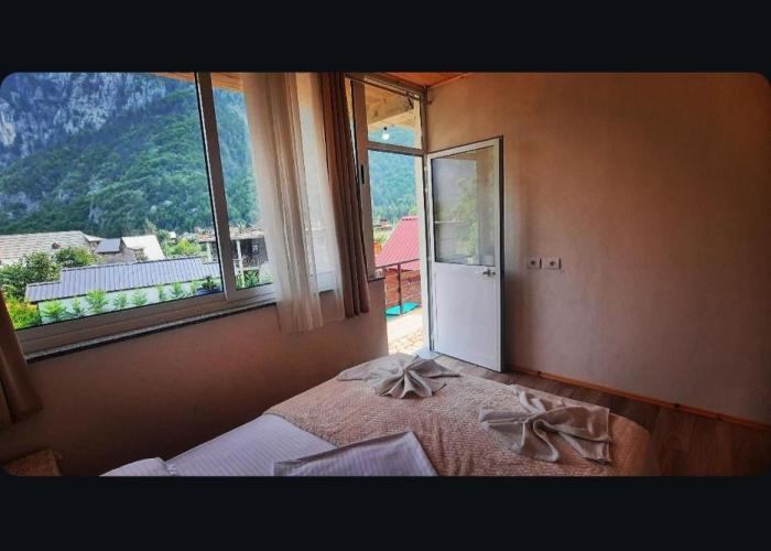 Mikel Center Theth Guesthouse