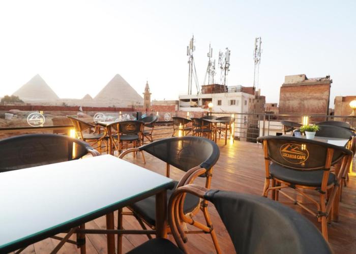Locanda Pyramids Hotel