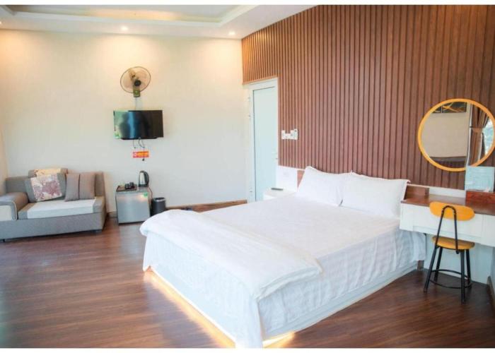 Biển Đông Hotel and Resort - Xuân Mai