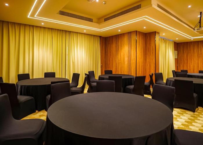 Duqm Express Hotel