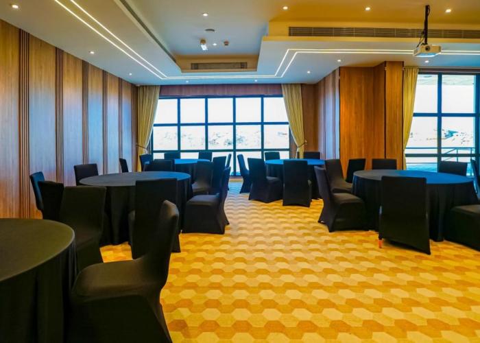 Duqm Express Hotel