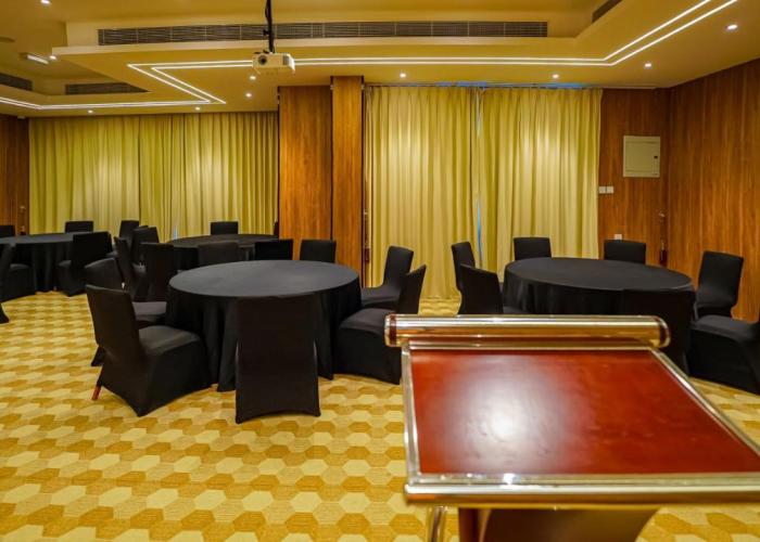 Duqm Express Hotel