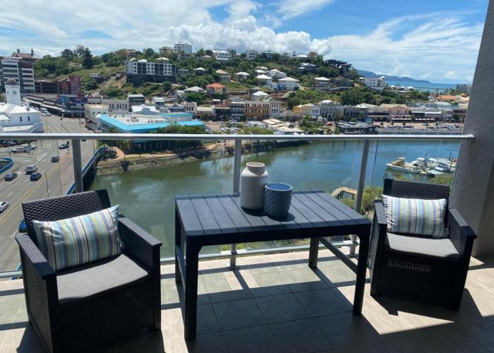 Apartment 1102 | 11th Floor River & Stadium Views