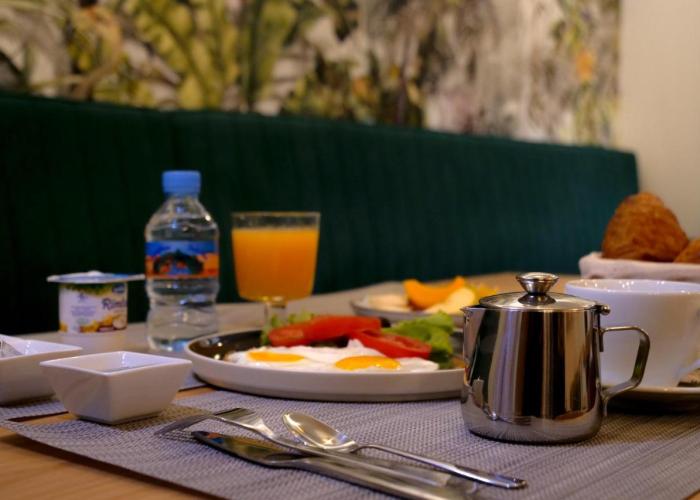 HOTEL HIBA
