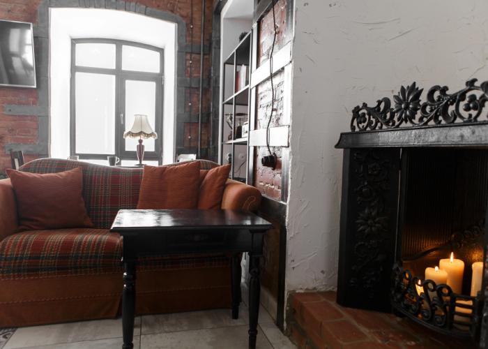 Brick Walls Hotel