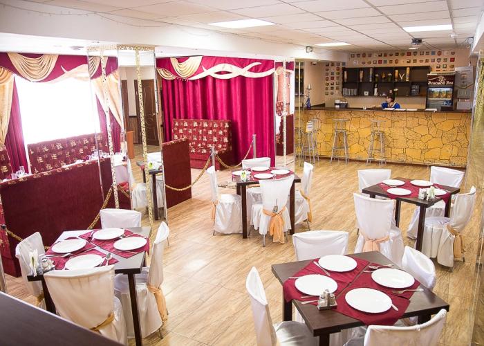 Zolotoy Lev Hotel