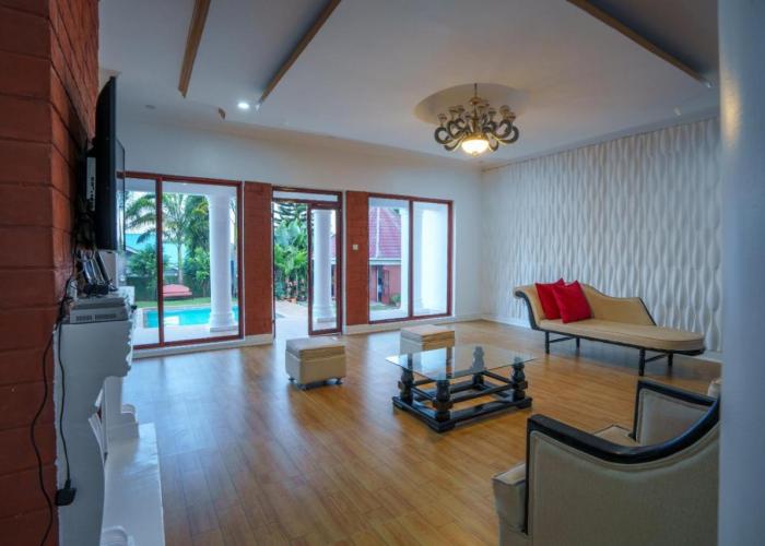 Sprunger Avenue - tulia homes