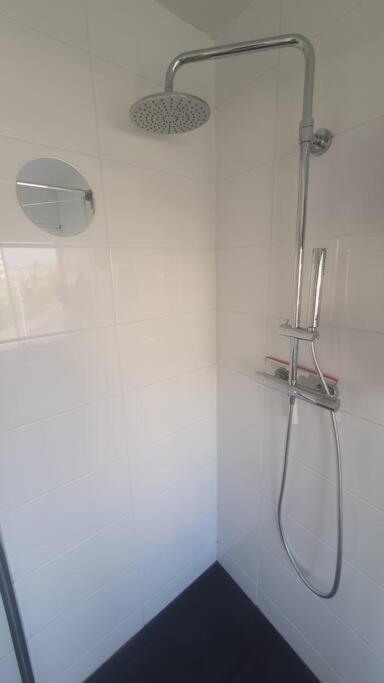 Luminous appartment - Juliana Park free parking