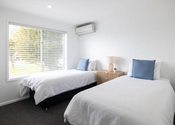 Coastal Charm - 67 Burrill Street