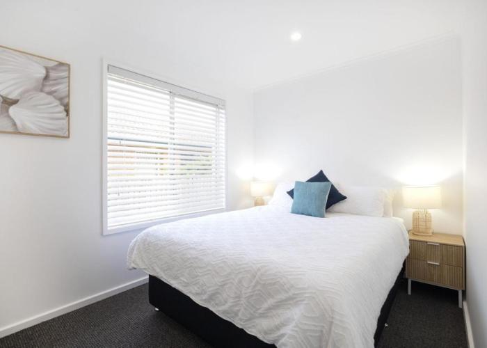Coastal Charm - 67 Burrill Street