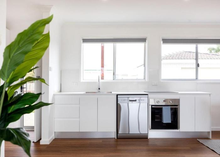 Coastal Charm - 67 Burrill Street