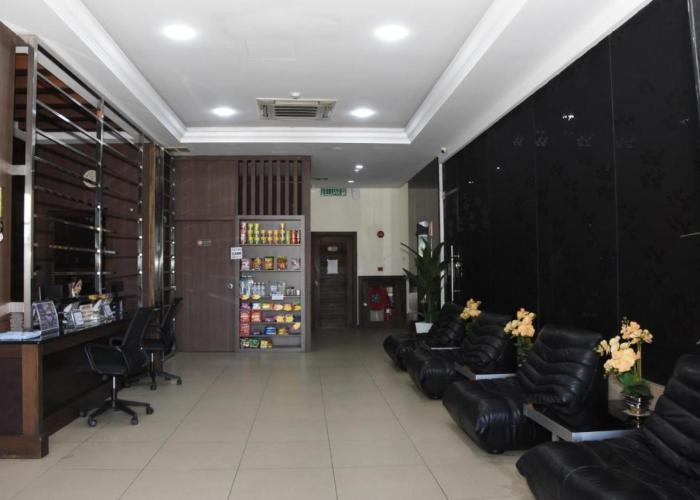 Hotel H-5 INN