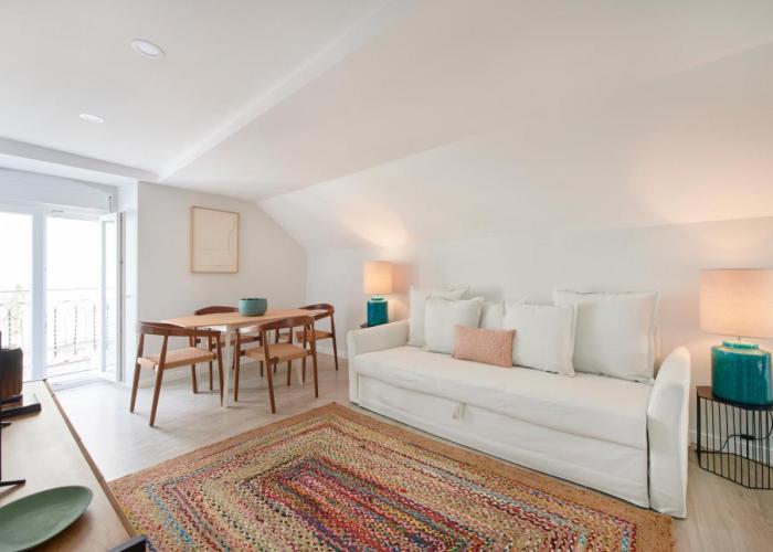 Renovated House Near Beaches, By TimeCooler