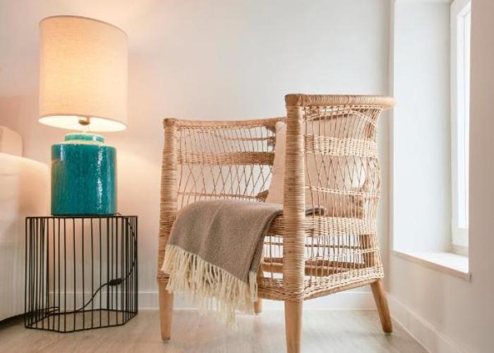 Renovated House Near Beaches, By TimeCooler
