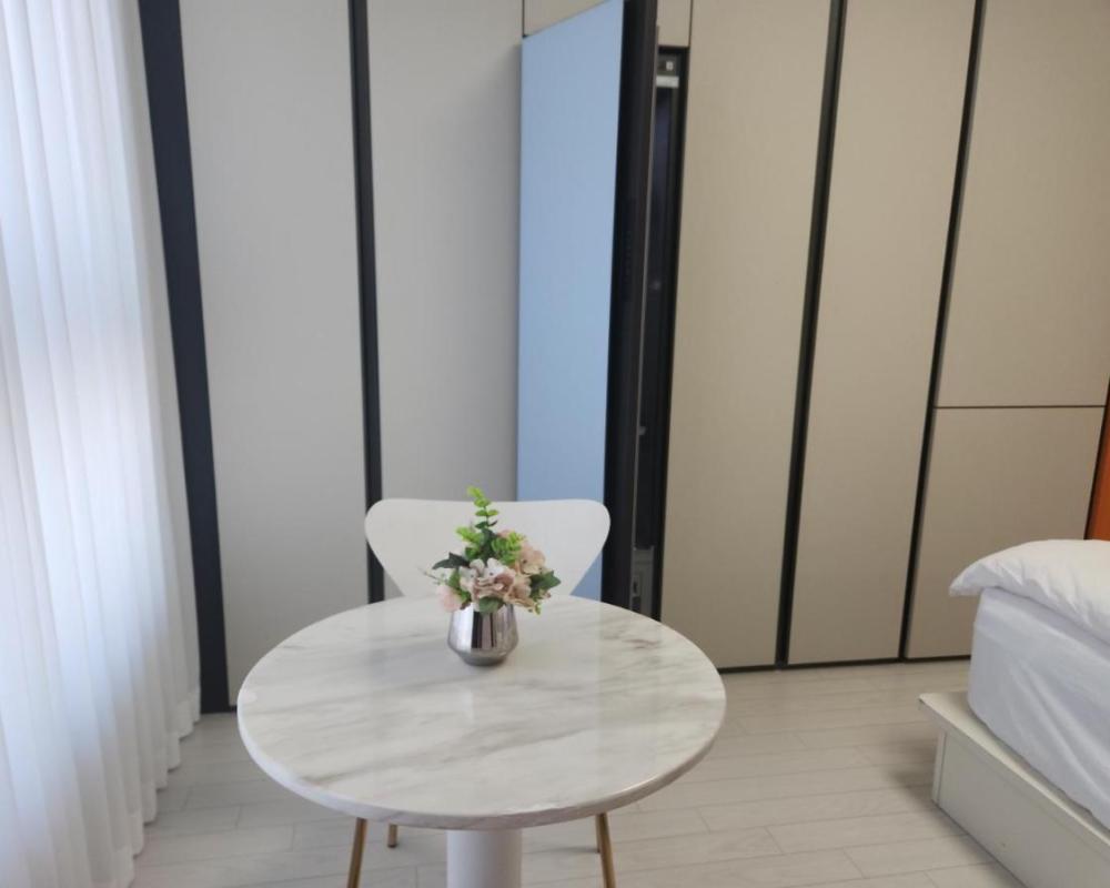 фото Daegu Star B&B DSR Hotel lily guestroom