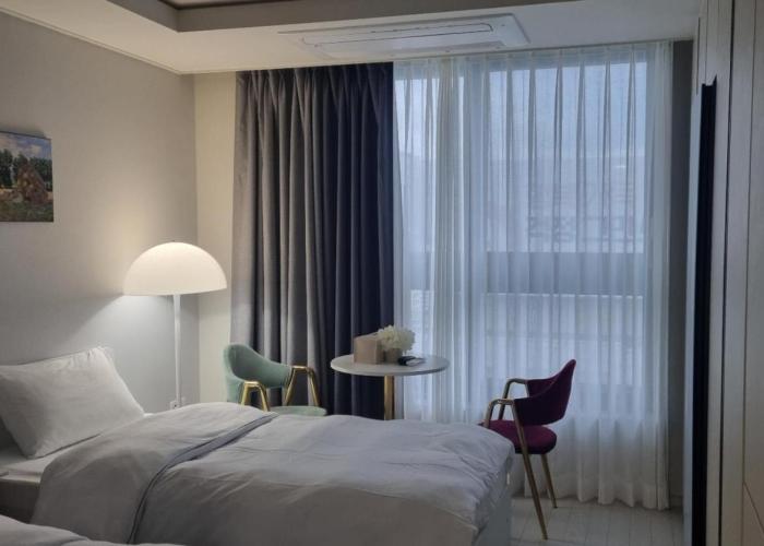 Daegu Star B&B DSR Hotel lily guestroom