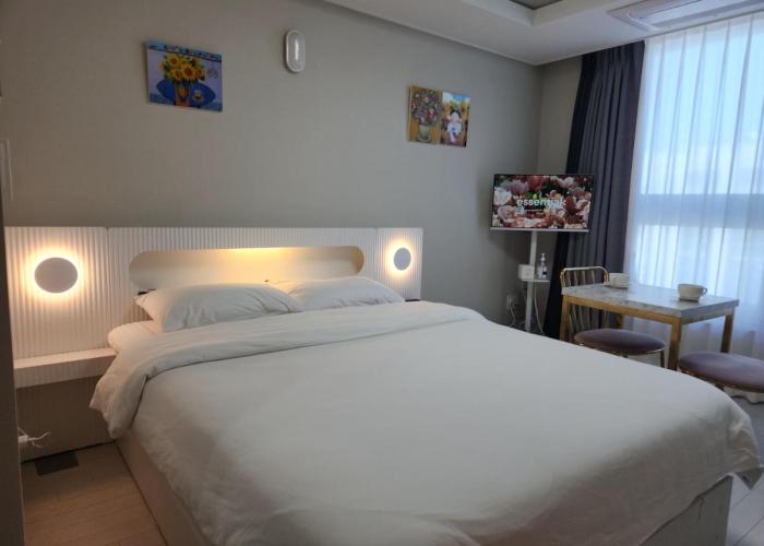 Daegu Star B&B DSR Hotel lily guestroom