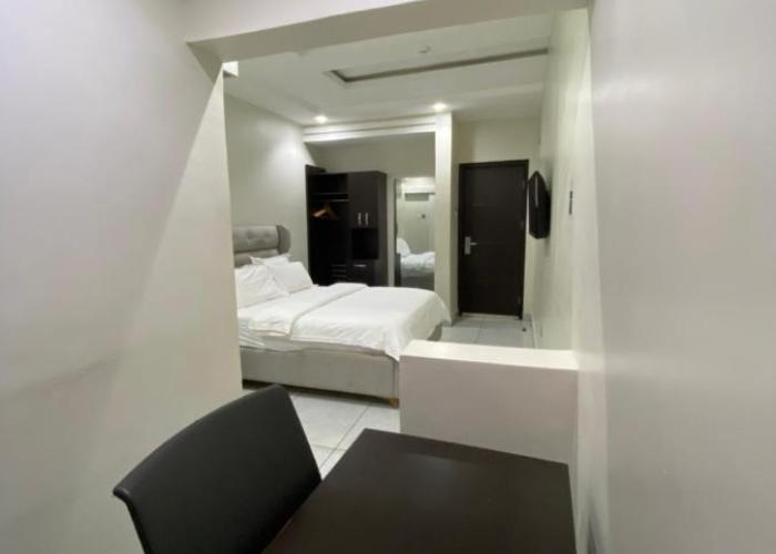 Emmaag Hotel, Ibadan