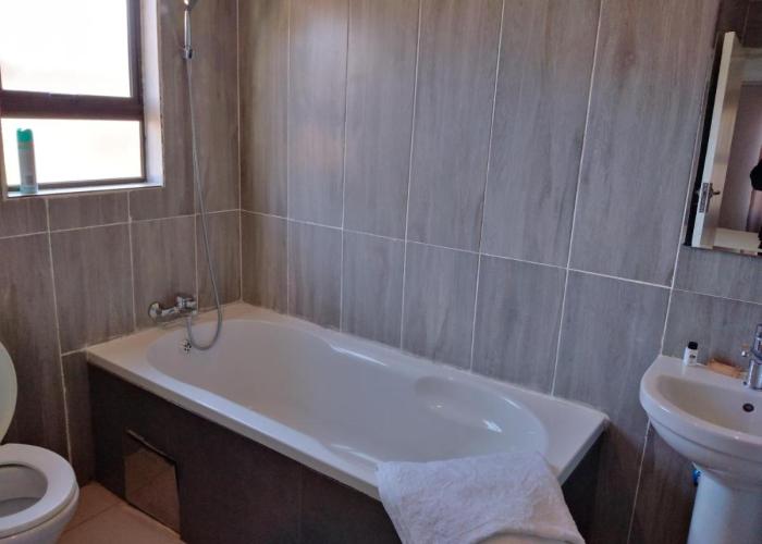 Chobe Blue Guest Inn