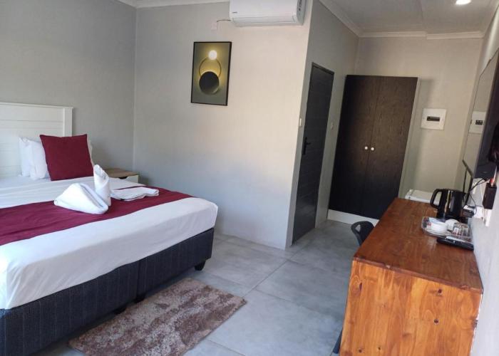 Chobe Blue Guest Inn