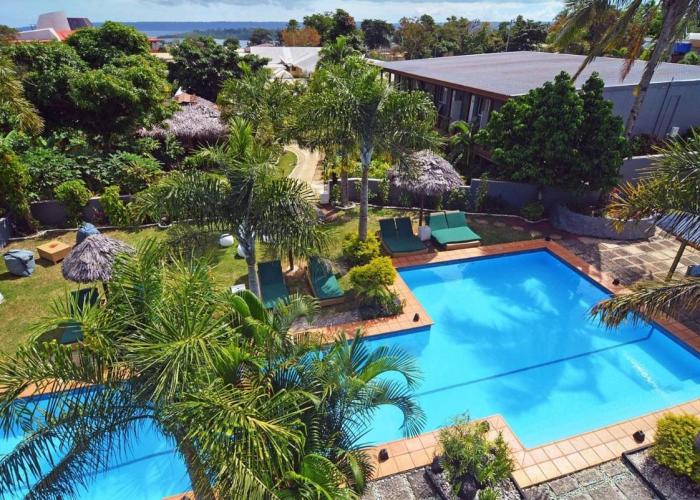Coconut Palms Resort & Diamond Casino