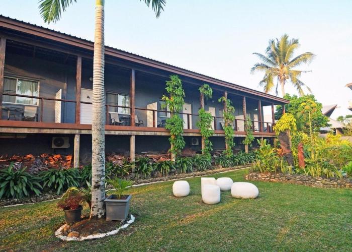 Coconut Palms Resort & Diamond Casino
