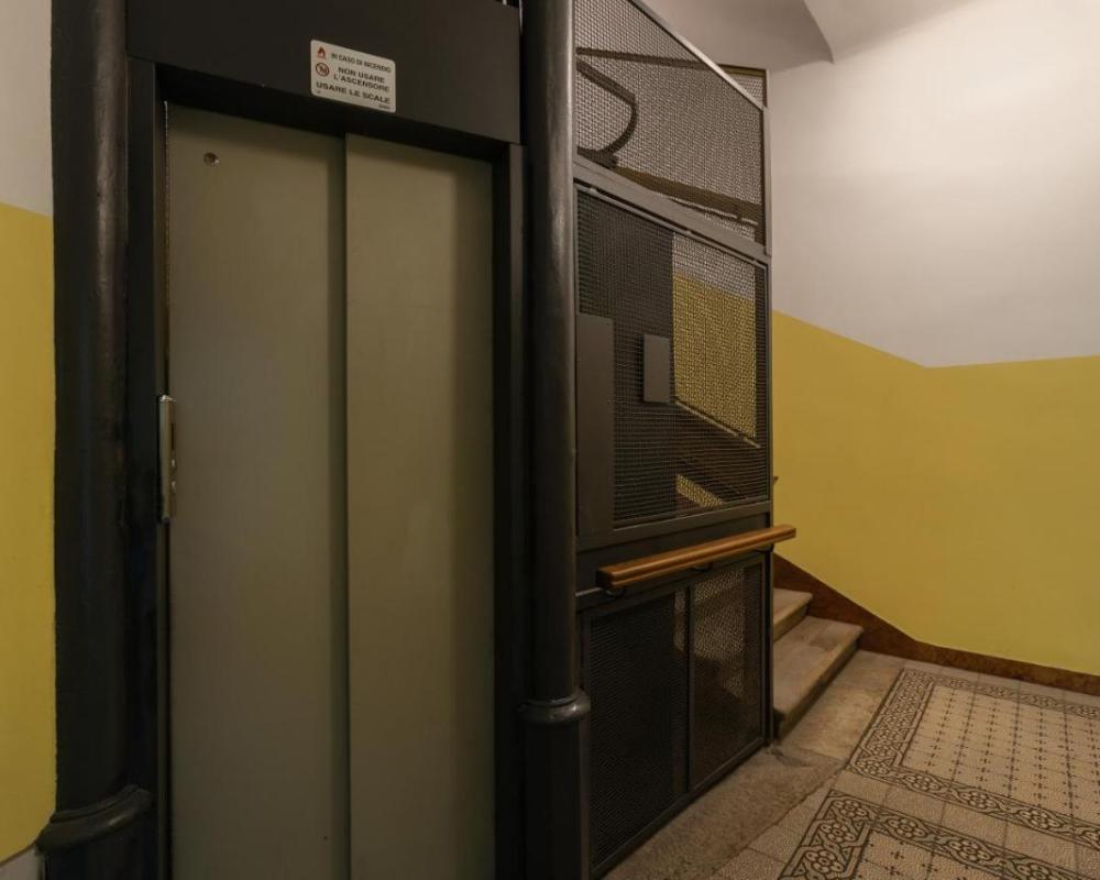 фото Trieste Timeless 2-bedrooms flat