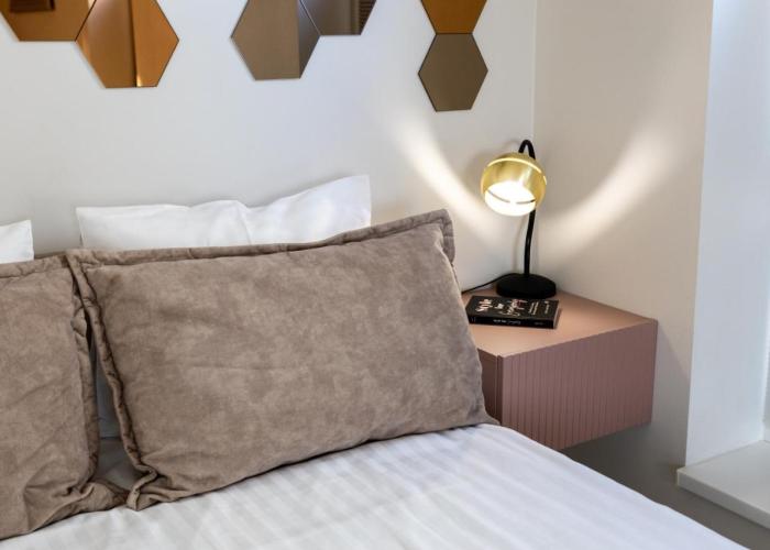 Fortune Apartments - River view, Contactless