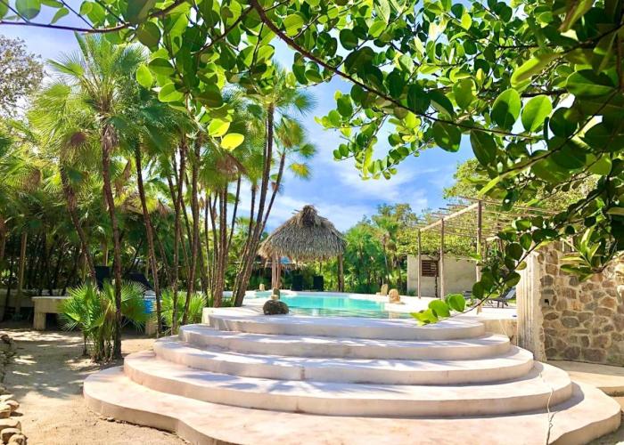 Kin Resort Lodge