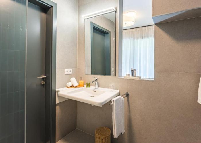 KULA Comfort Rooms