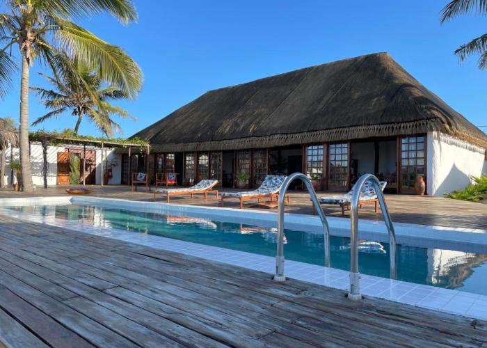Hotel umbila:Barra