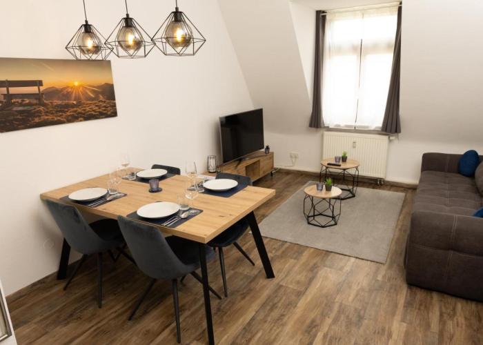BeMyGuest - 3 Zimmer Maisonette - Zentral - Klimaanlage - Aufzug