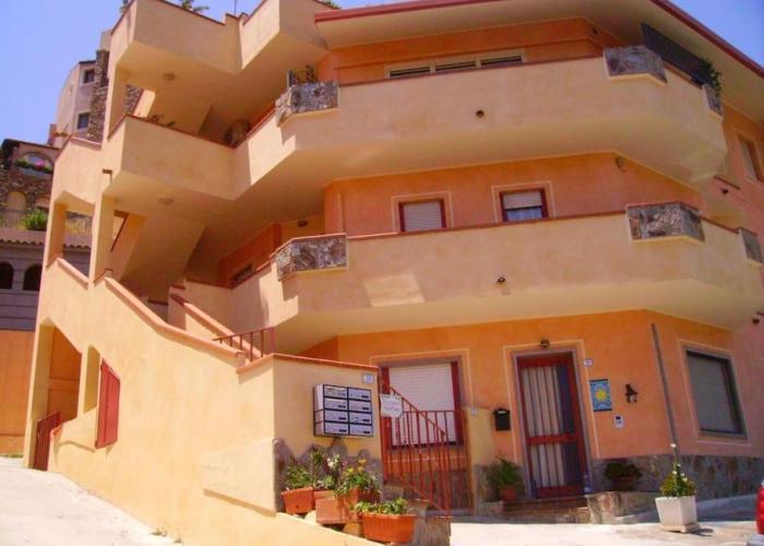 CASA ADELE a Villasimius al centro del paese !