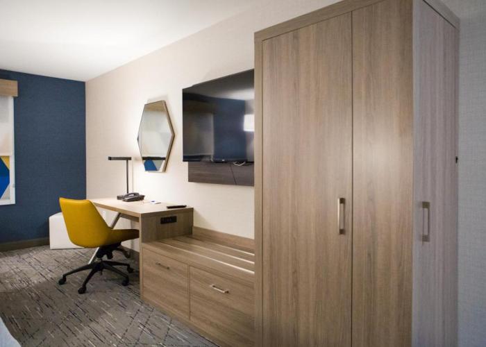 Holiday Inn Express & Suites Prince Albert - South, an IHG Hotel