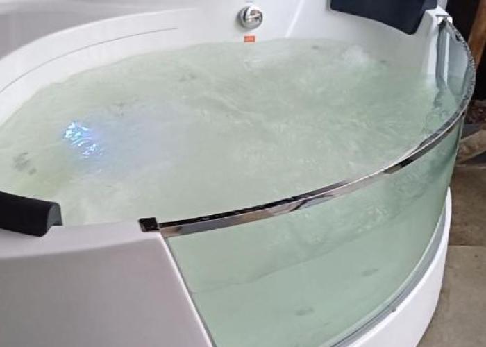 Bmf Homestay Jacuzzi