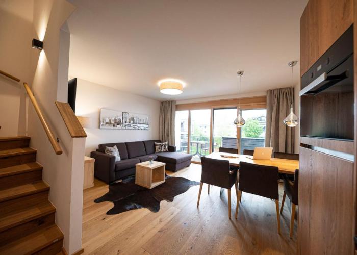 Lakeside Luxury Apartments