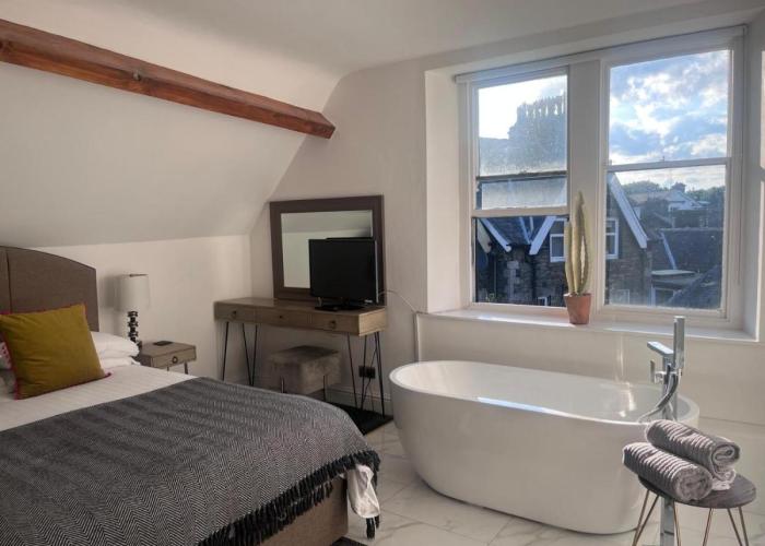 Windermere boutique penthouse