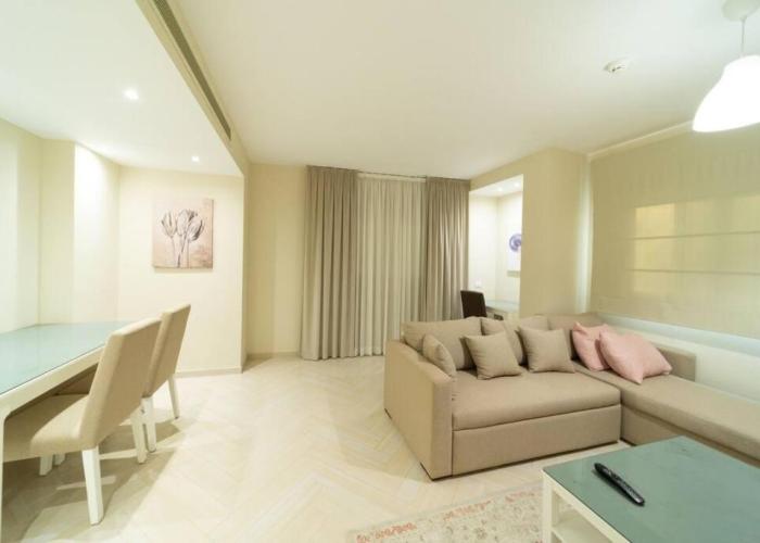 Ultra Deluxe One-Bedroom Suite Pyramids Giza
