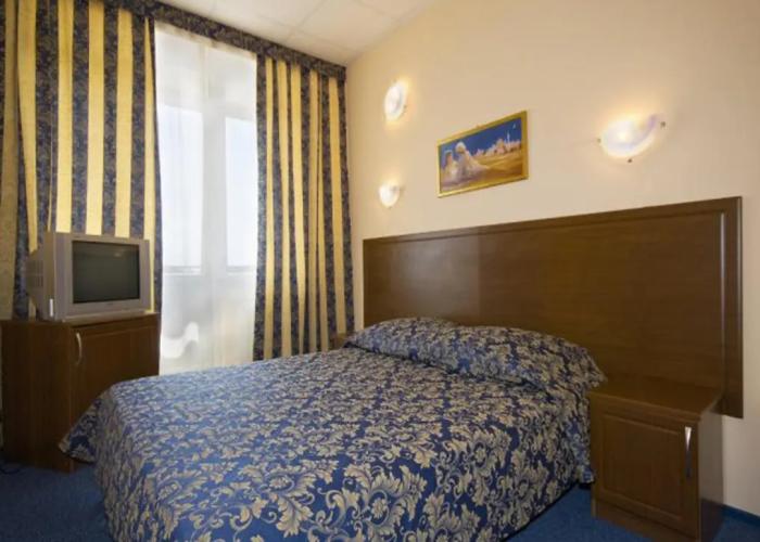 Mirabel Hotel