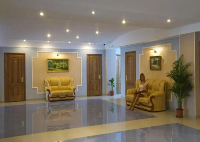 Mirabel Hotel