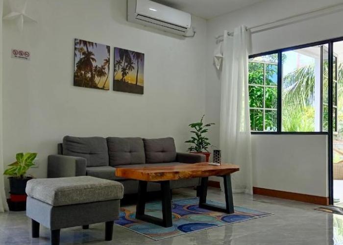 Holiday homes Nasreenuvilla
