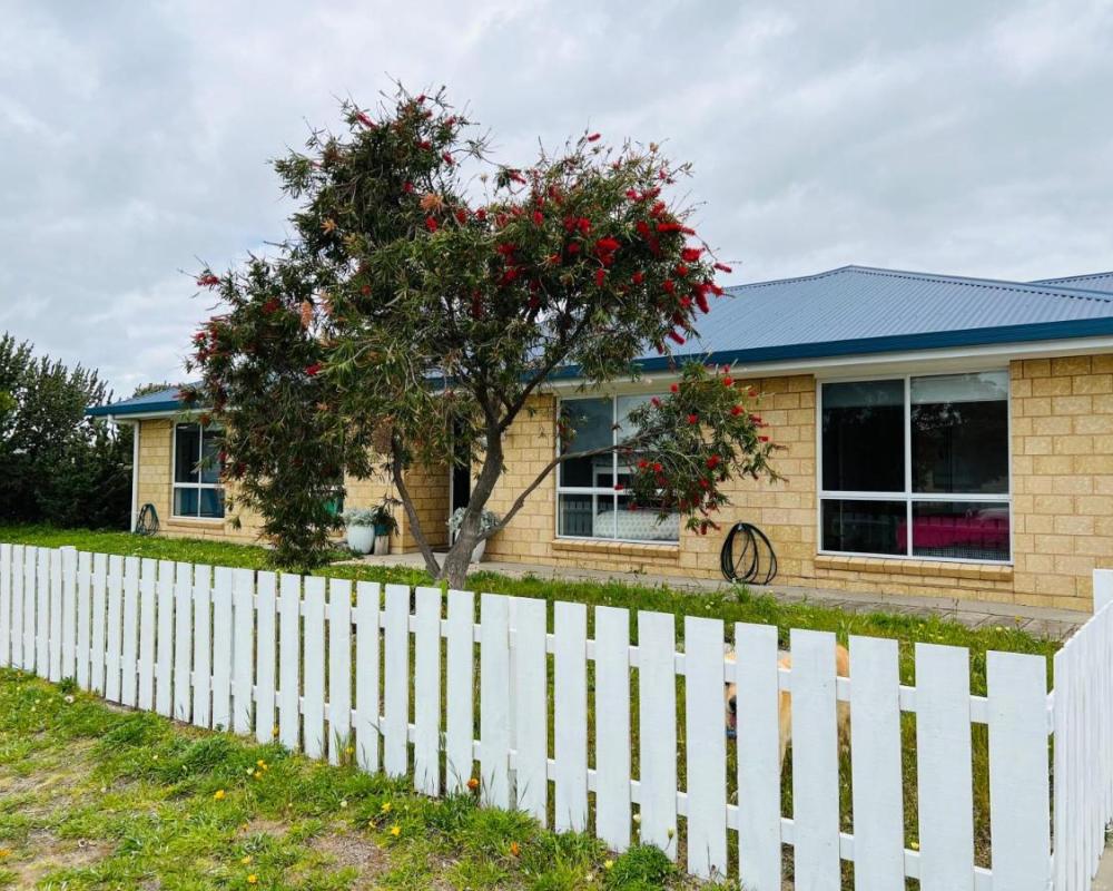 Lo Quay - Pet Friendly (small pets approved inside