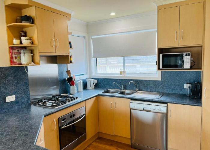 Lo Quay - Pet Friendly (small pets approved inside
