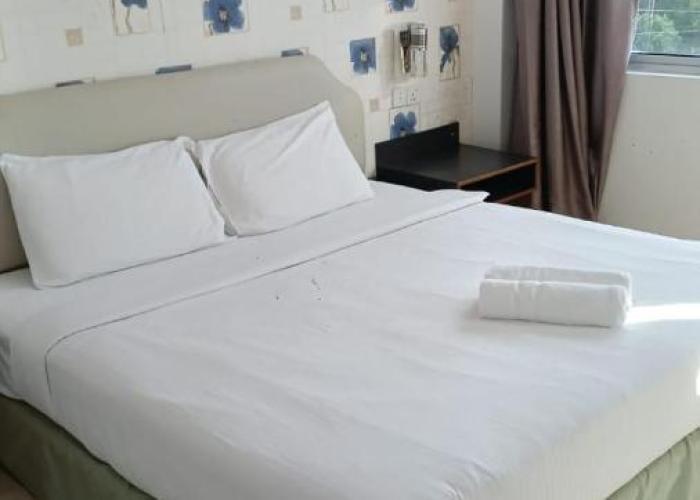 Hotel Twelve at 12 Kuantan Centre