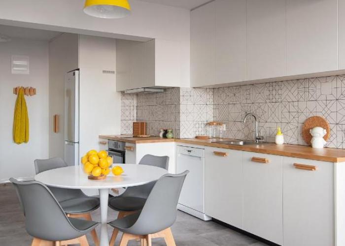 Bright and Stylish 2BD Flat in The City Centre by Flat Mаnager