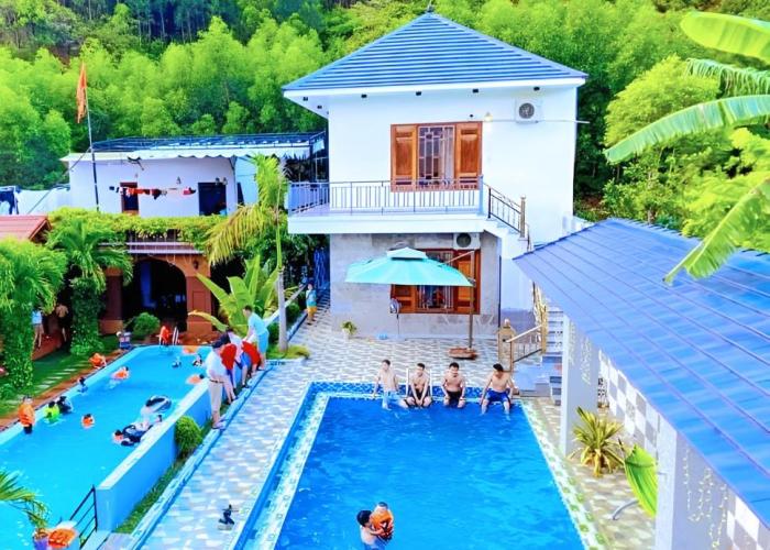 The Hillside Homes