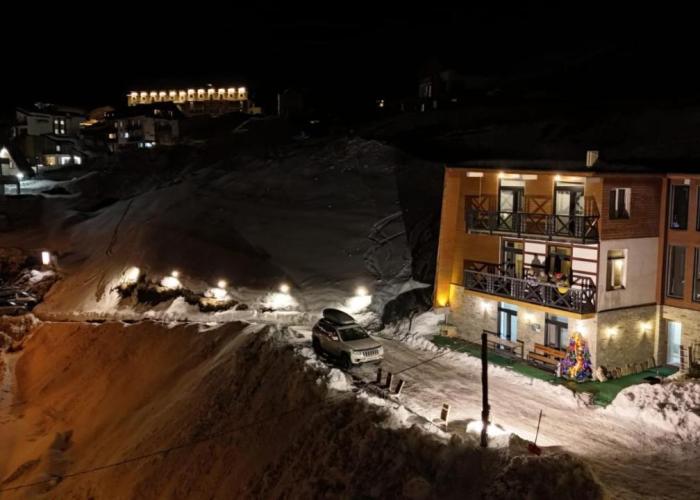 Mountain Dream House