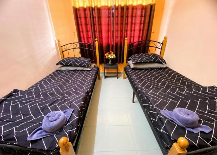 Izdisa Muslim Homestay For Muslim Groundfloor Pool view