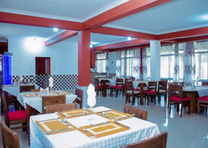 Kinindo Light Hotel