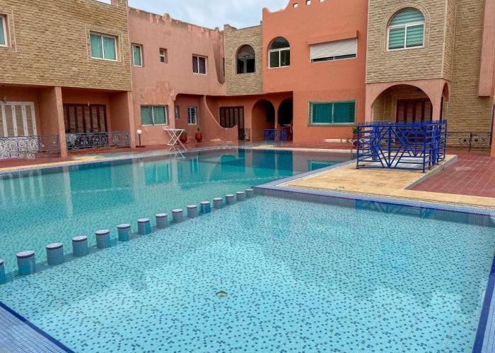lux appartement avec piscine